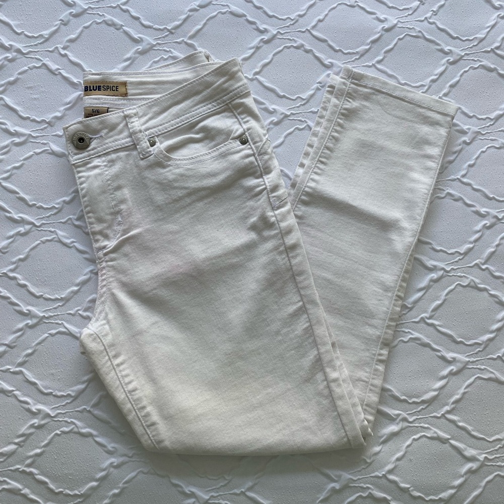Blue Spice - White Mid Rise Skinny Straight Leg Denim Jeans - Size 6